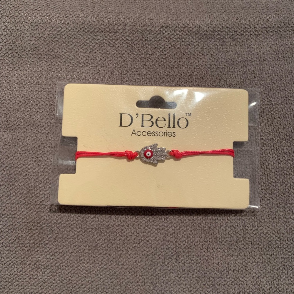 Hamsa string bracelet